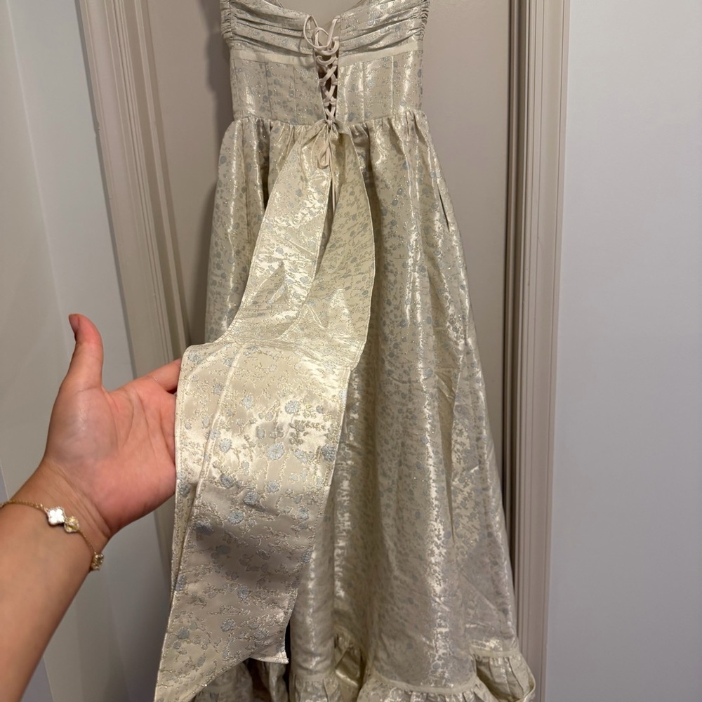 V. Chapman The Ava Dress in Light Blue Duchess Size 2 NEW! New with tags! - Picture 12 of 15